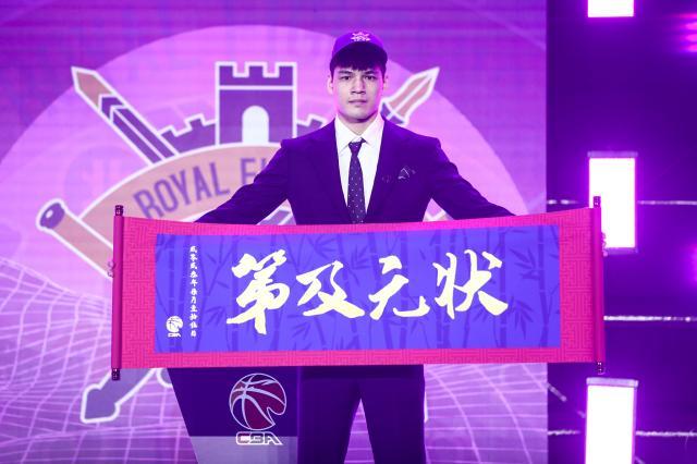 爱体育APP网址入口-天赋与流量双丰收 北控成为选秀夜最大赢家